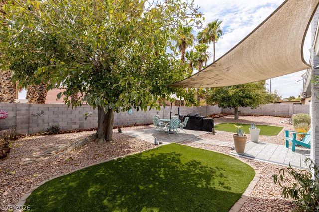 4476 Sunny Dunes Drive, Las Vegas, NV 89121