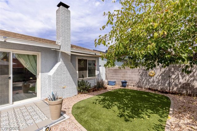 4476 Sunny Dunes Drive, Las Vegas, NV 89121