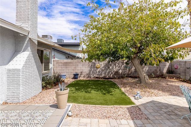 4476 Sunny Dunes Drive, Las Vegas, NV 89121