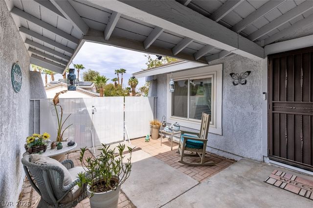 4476 Sunny Dunes Drive, Las Vegas, NV 89121
