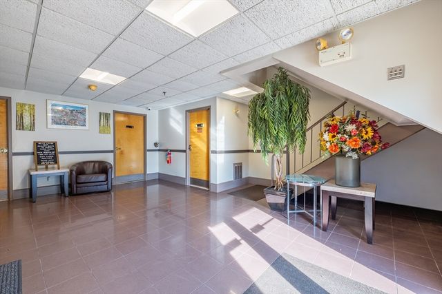 1538 Turnpike St 4, North Andover, MA 01845