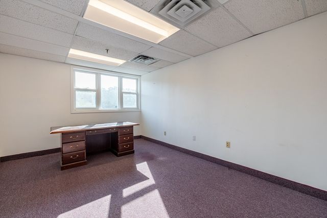 1538 Turnpike St 4, North Andover, MA 01845