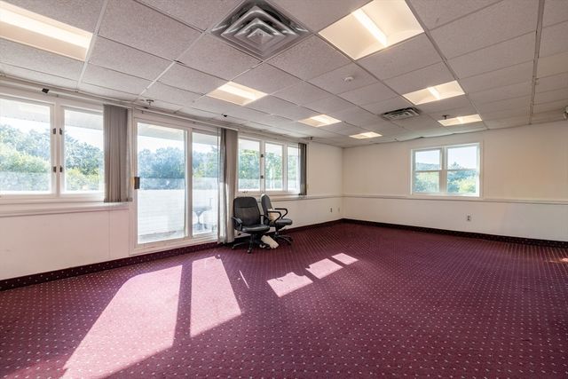 1538 Turnpike St 4, North Andover, MA 01845