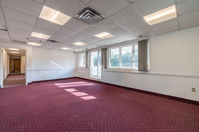 1538 Turnpike St 4, North Andover, MA 01845