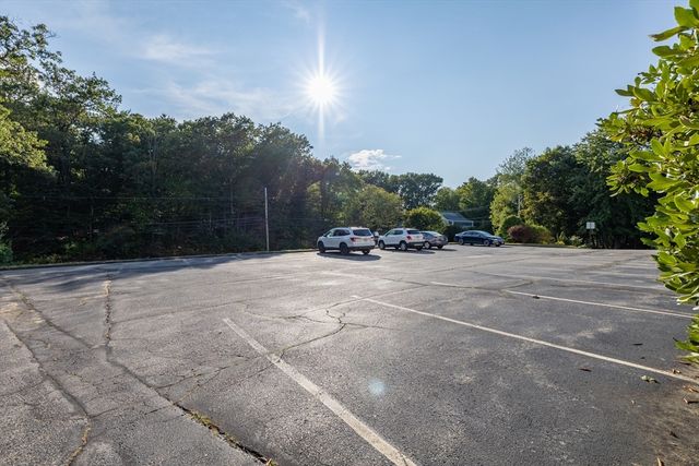 1538 Turnpike St 4, North Andover, MA 01845