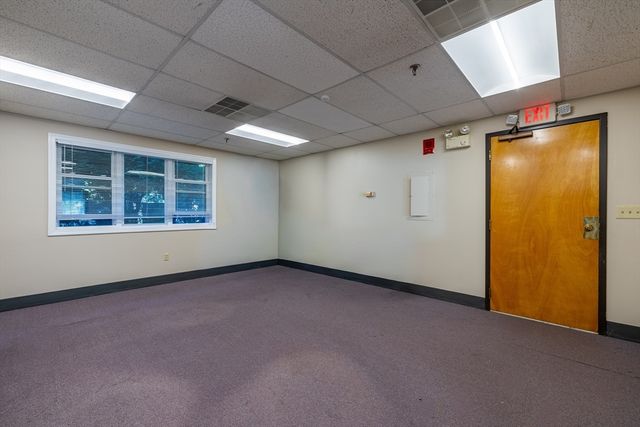 1538 Turnpike St 4, North Andover, MA 01845