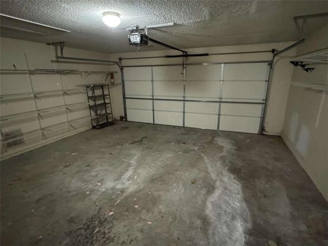 875 Eagle Creek Dr., Lawrenceville, GA 30044