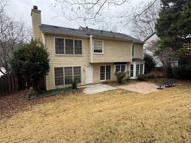 875 Eagle Creek Dr., Lawrenceville, GA 30044