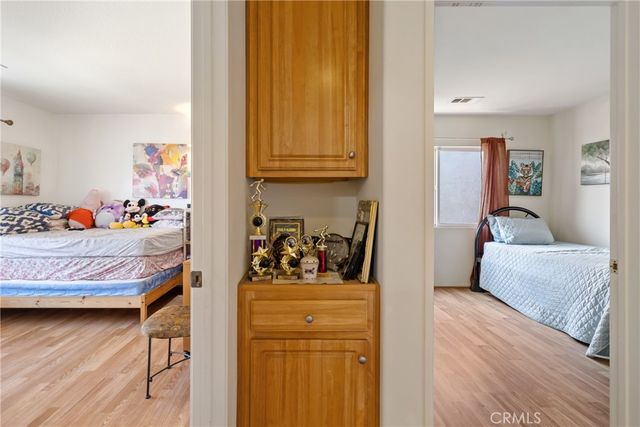 14522 Day Lily, Panorama City, CA 91402