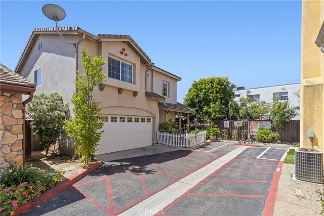 14522 Day Lily, Panorama City, CA 91402