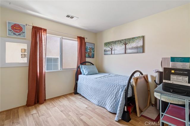 14522 Day Lily, Panorama City, CA 91402
