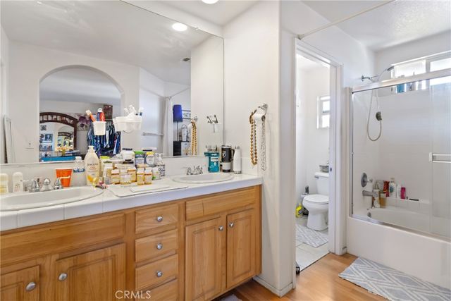 14522 Day Lily, Panorama City, CA 91402