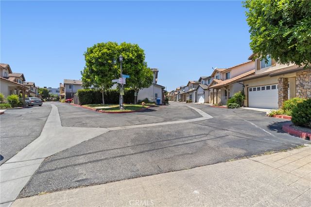 14522 Day Lily, Panorama City, CA 91402