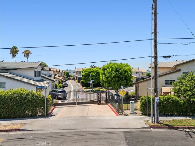 14522 Day Lily, Panorama City, CA 91402