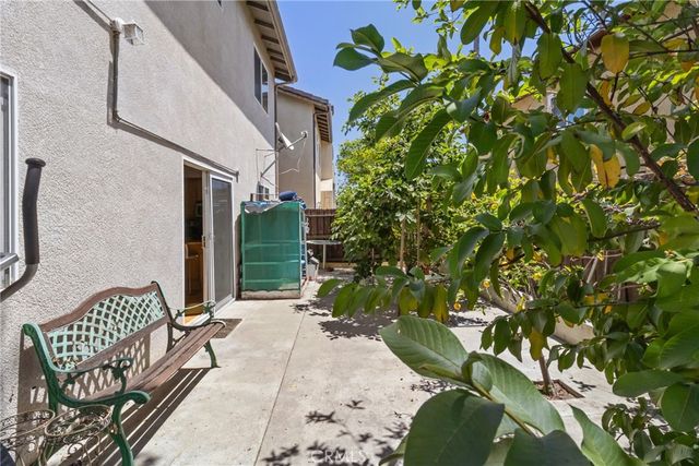 14522 Day Lily, Panorama City, CA 91402