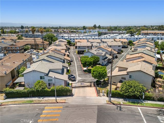 14522 Day Lily, Panorama City, CA 91402