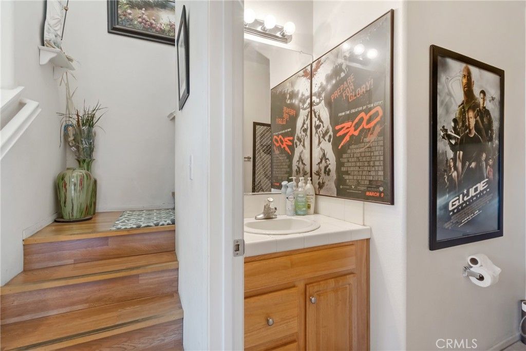 Image 16 of property listing at 14522 Day Lily, Panorama City, CA 91402