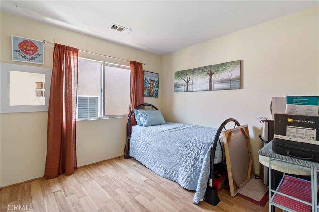 Image 21 of property listing at 14522 Day Lily, Panorama City, CA 91402
