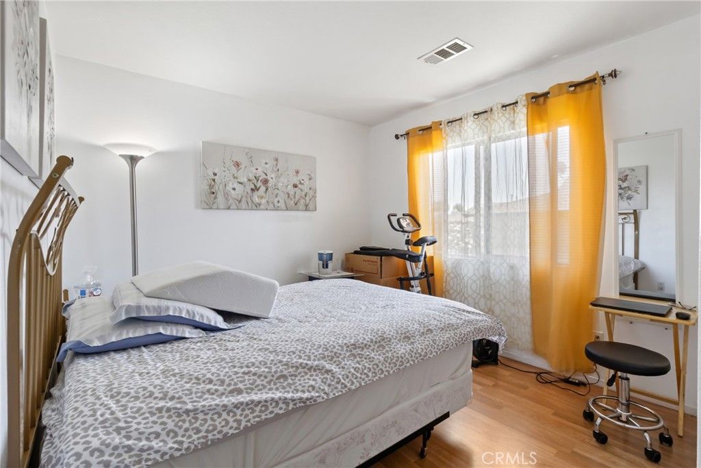 Image 23 of property listing at 14522 Day Lily, Panorama City, CA 91402