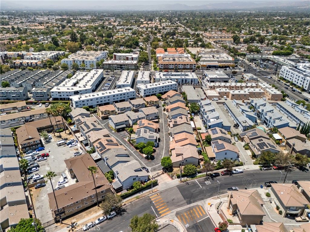 Image 35 of property listing at 14522 Day Lily, Panorama City, CA 91402
