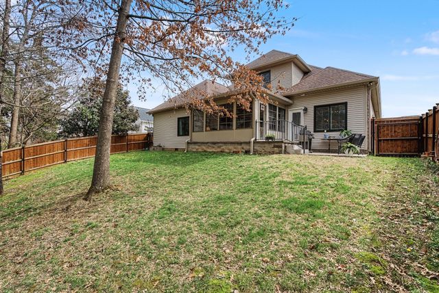 957 Century Oak Dr, Nashville, TN 37211