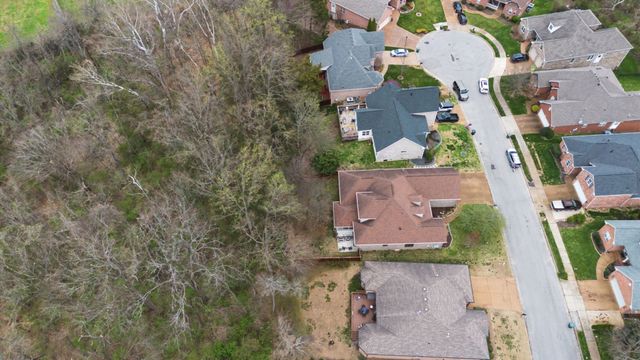 957 Century Oak Dr, Nashville, TN 37211