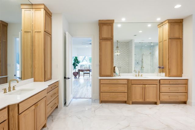 2 Manzano Circle, Dallas, TX 75230