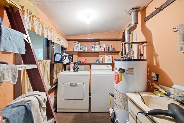 1925 W Mccormick, Wichita, KS 67213