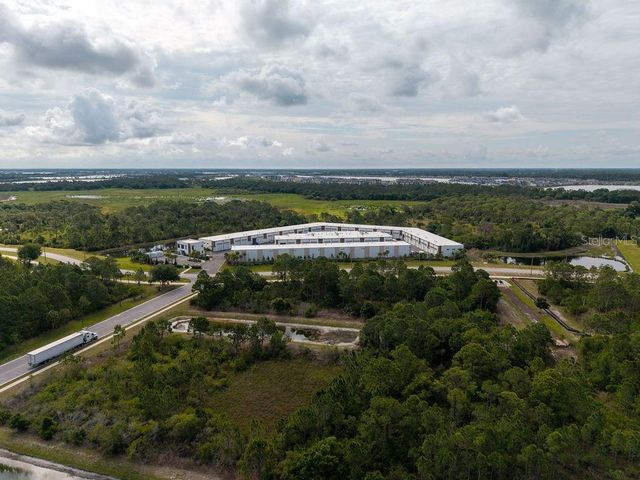 5431 COMMUNICATIONS PARKWAY 28, Lakewood Ranch, FL 34240