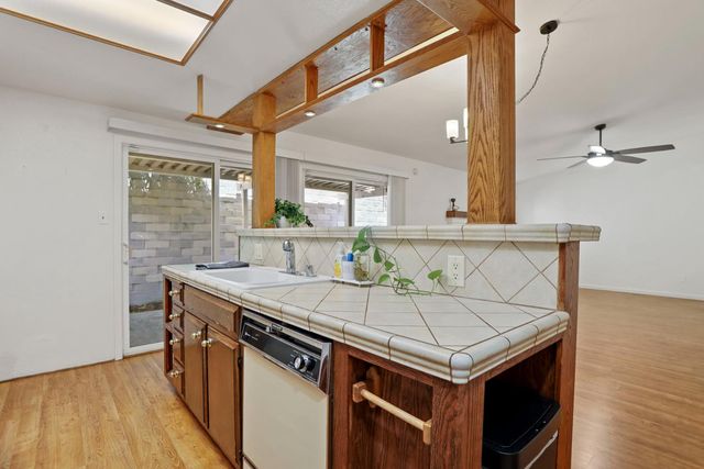 731 Brandywine Dr, Lodi, CA 95240