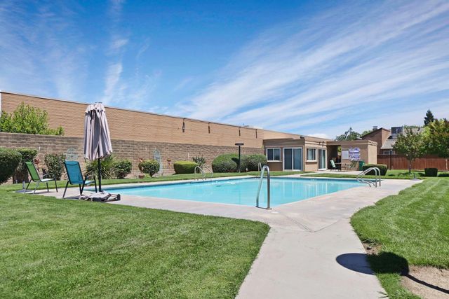 731 Brandywine Dr, Lodi, CA 95240
