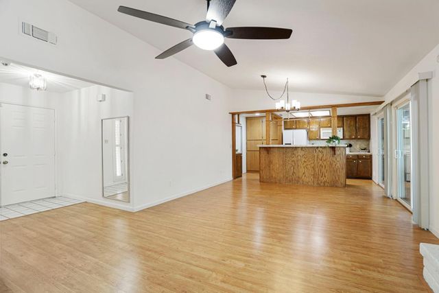 731 Brandywine Dr, Lodi, CA 95240