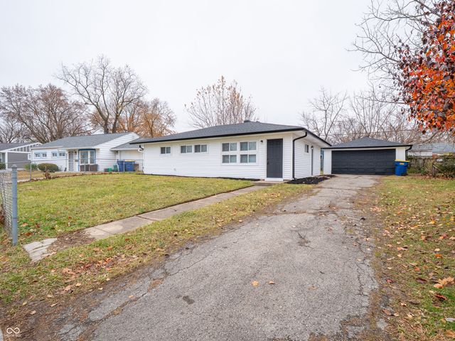 6710 Brookhaven Drive, Lawrence, IN 46226