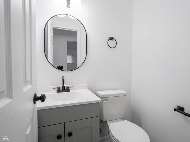 6710 Brookhaven Drive, Lawrence, IN 46226