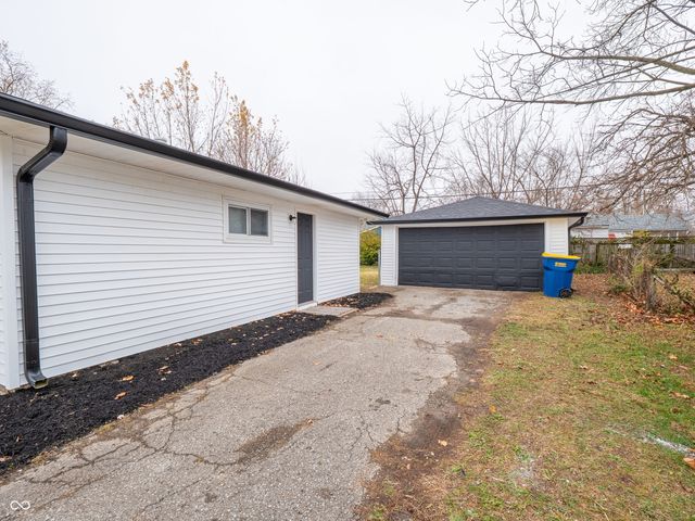 6710 Brookhaven Drive, Lawrence, IN 46226