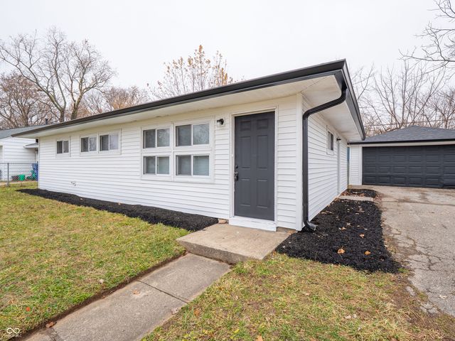 6710 Brookhaven Drive, Lawrence, IN 46226
