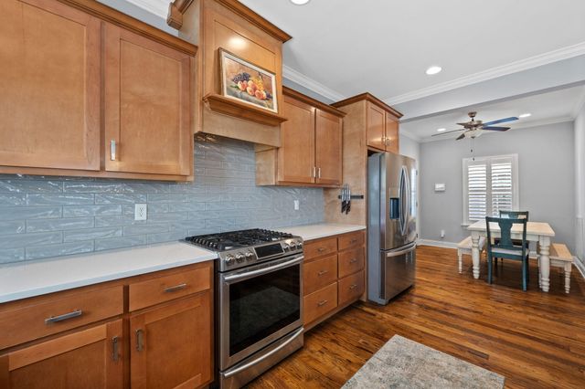 102 W 19th Street, Chattanooga, TN 37408
