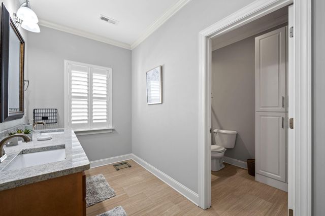102 W 19th Street, Chattanooga, TN 37408