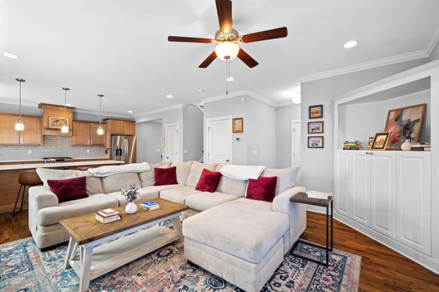 102 W 19th Street, Chattanooga, TN 37408