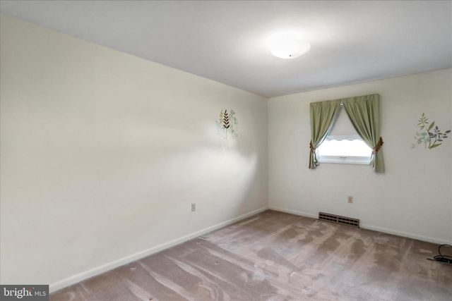 79 LEON DR, Fort Ashby, WV 26719