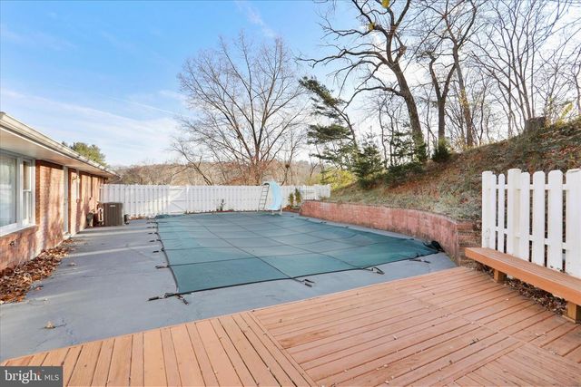 79 LEON DR, Fort Ashby, WV 26719