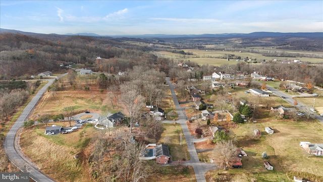 79 LEON DR, Fort Ashby, WV 26719