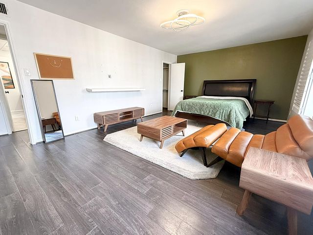 353 N Post Oak Lane 823, Houston, TX 77024