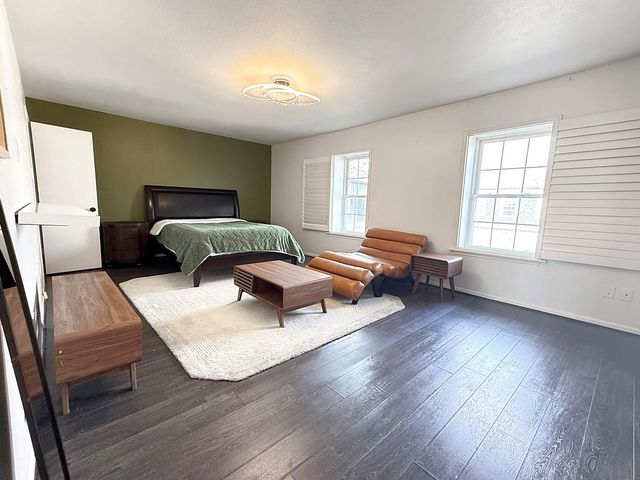 353 N Post Oak Lane 823, Houston, TX 77024