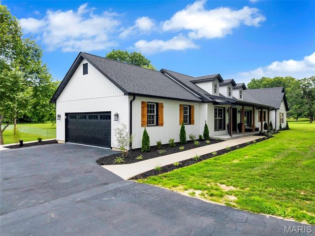 4733 Fox Creek Road, Wildwood, MO 63069