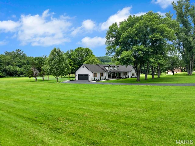 4733 Fox Creek Road, Wildwood, MO 63069