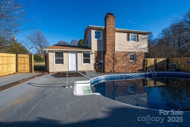 4420 Coachwood Lane, Gastonia, NC 28056