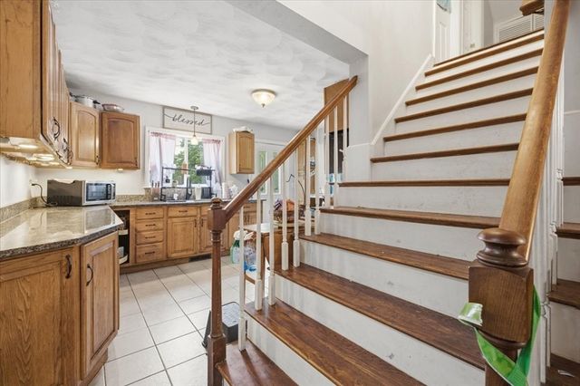 1 Mohawk Dr, North Attleboro, MA 02760