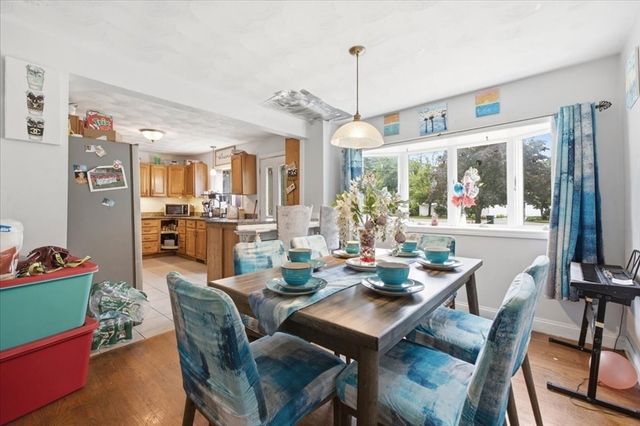 1 Mohawk Dr, North Attleboro, MA 02760