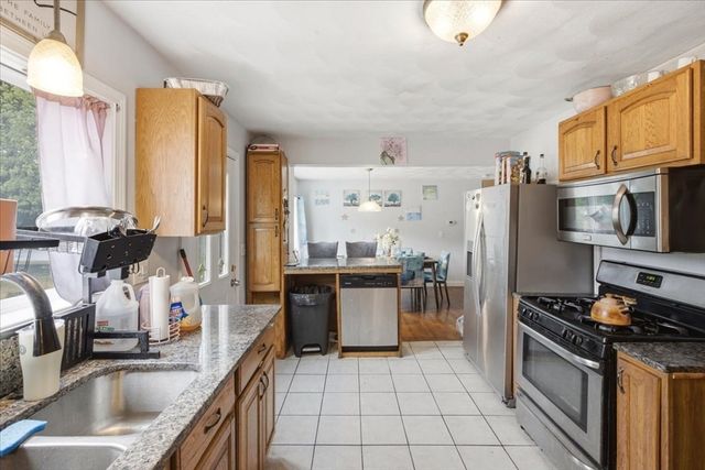 1 Mohawk Dr, North Attleboro, MA 02760